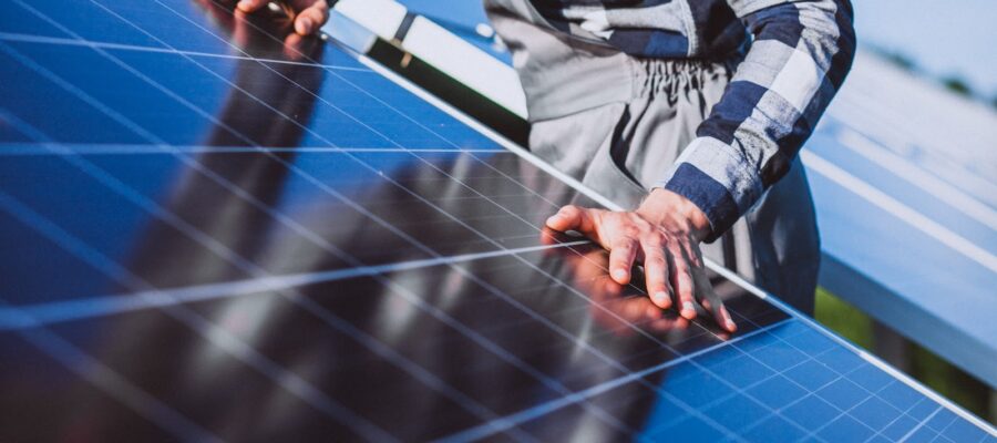how much a 5 kW photovoltaic system produces