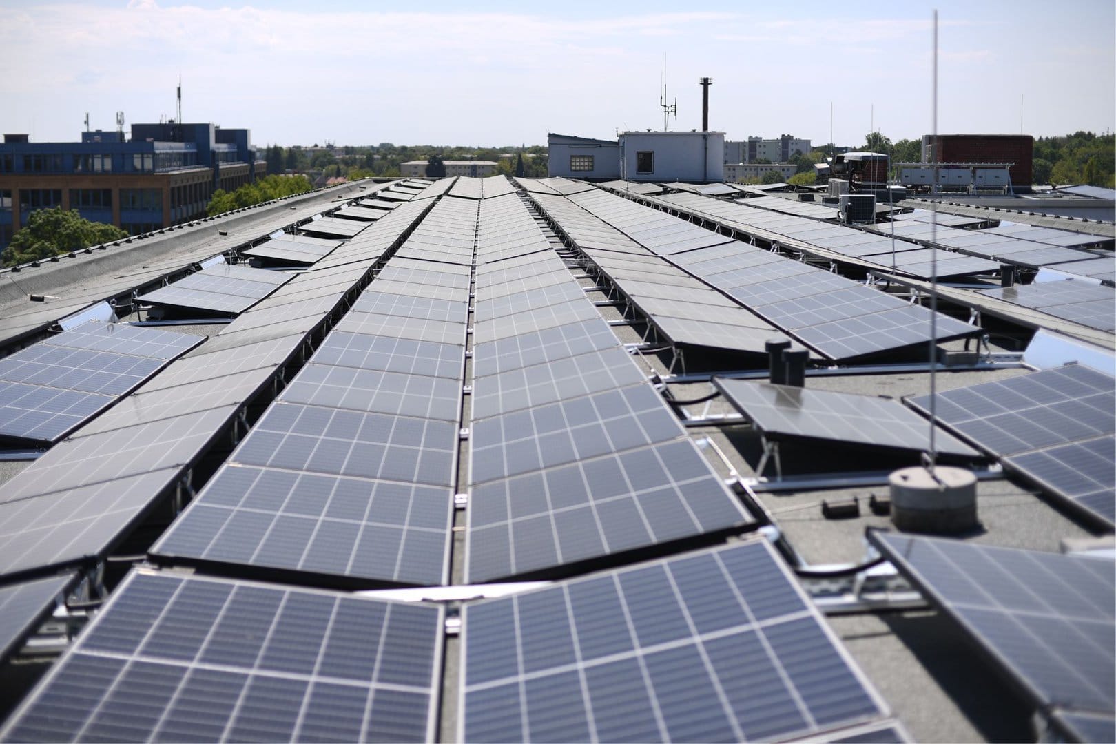 Photovoltaic systems for a profitable business Photovoltaic systems for a profitable business