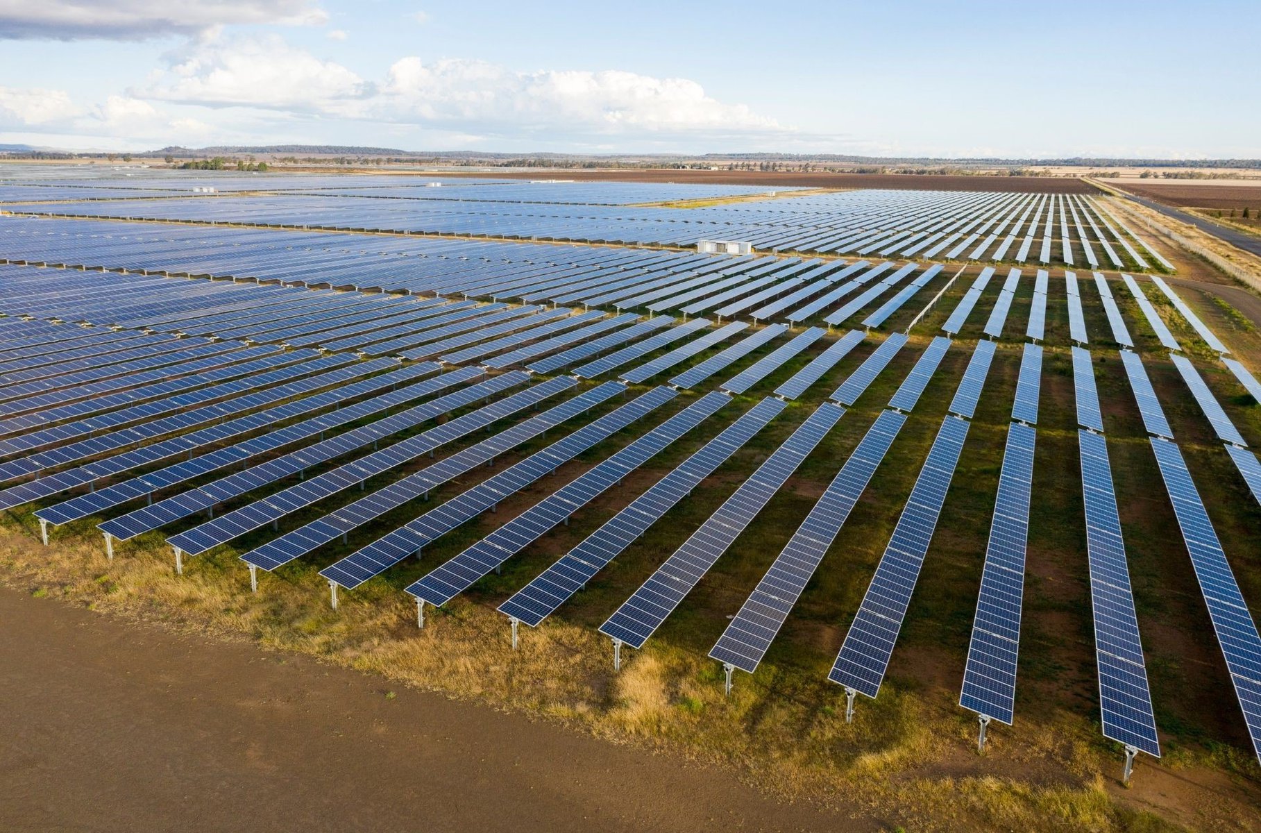 Solar farm: the future of business with photovoltaic panels Solar farm: the future of business with photovoltaic panels